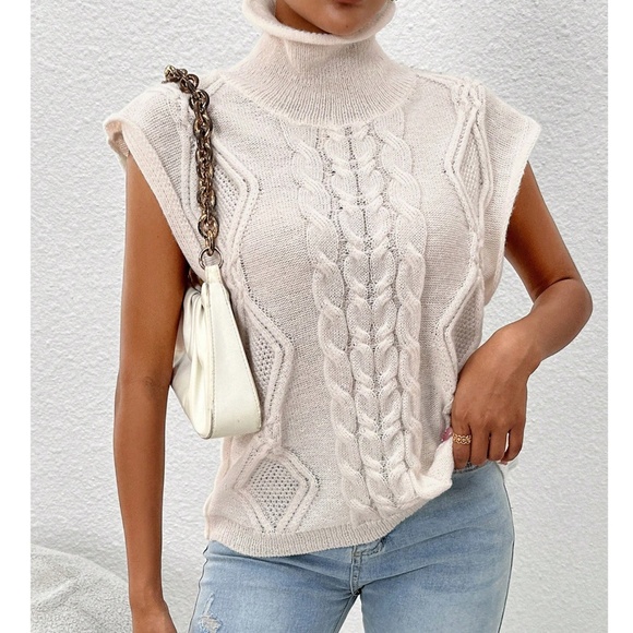 Classic High Neck Chunky cable knit Sweater Top - Picture 4 of 6